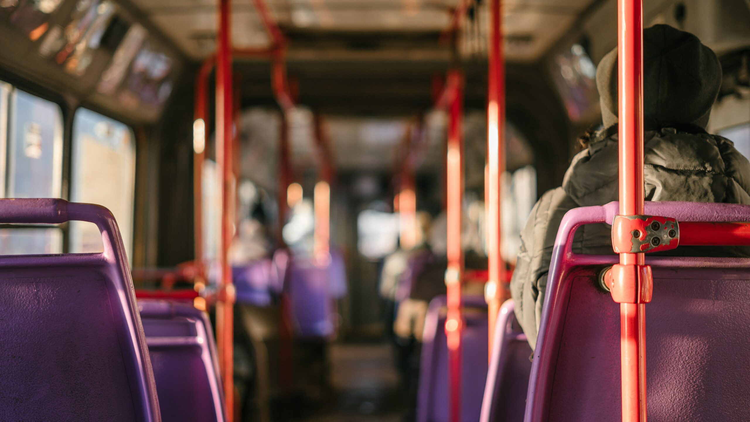 Z krakowskich autobusów i tramwajów zniknęły wydzielone strefy