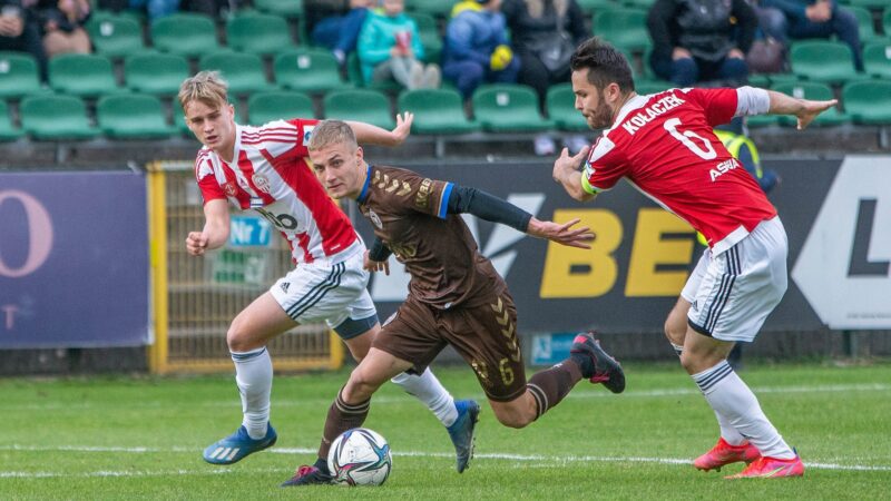 Cracovia ukarana za stadionową zadymę podczas spotkania z Pogonią Szczecin