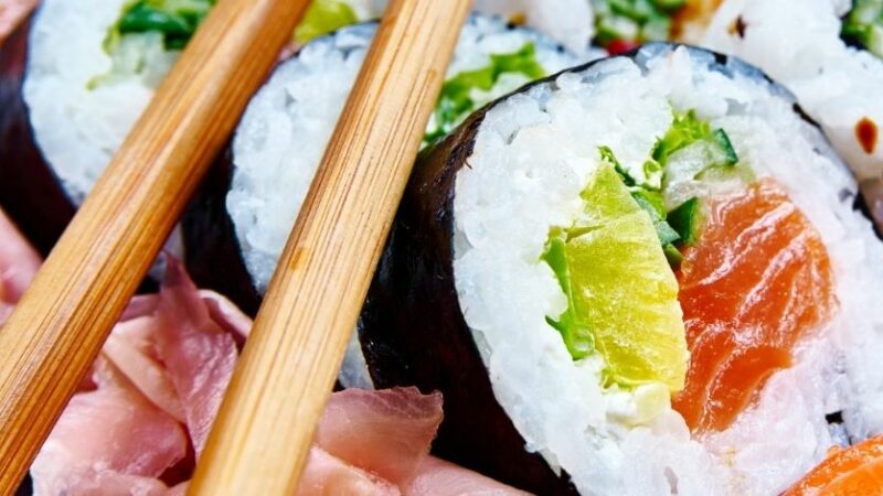 Jedzenie na telefon – testuję potrawy japońskie od Sushi Friends Kraków