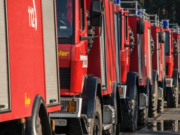 Awaria w hucie T. Sendzimira: ogromny pożar powstał na terenie zakładu