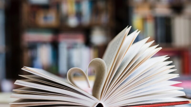 Nowa siedziba Biblioteki Kraków: Od zabytkowych budynków po nowoczesną konstrukcję