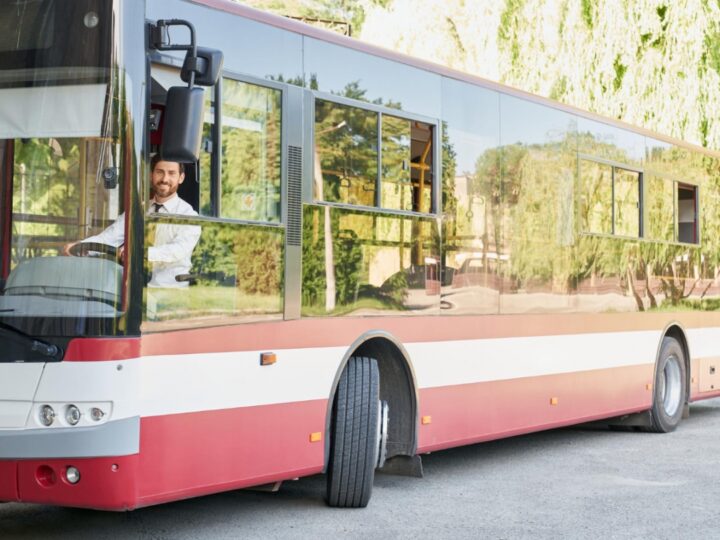 Zaplanowane modyfikacje trasy i przystanków dla linii autobusowej nr 211