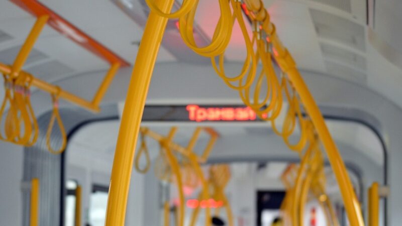 Tramwaje w Krakowie: Niecodzienne zdarzenie powoduje utrudnienia w ruchu