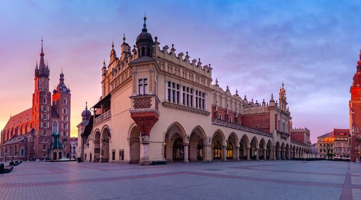 Alicja Bachleda-Curuś wraca do Polski i znów zachwyca się urokami Krakowa