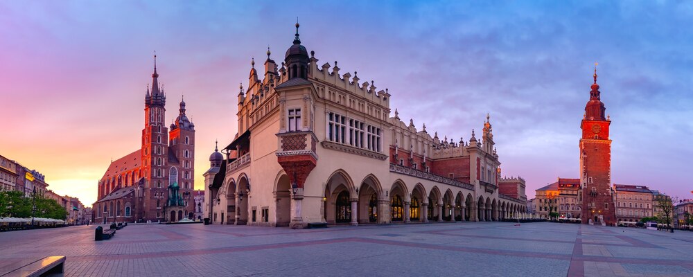 Alicja Bachleda-Curuś wraca do Polski i znów zachwyca się urokami Krakowa