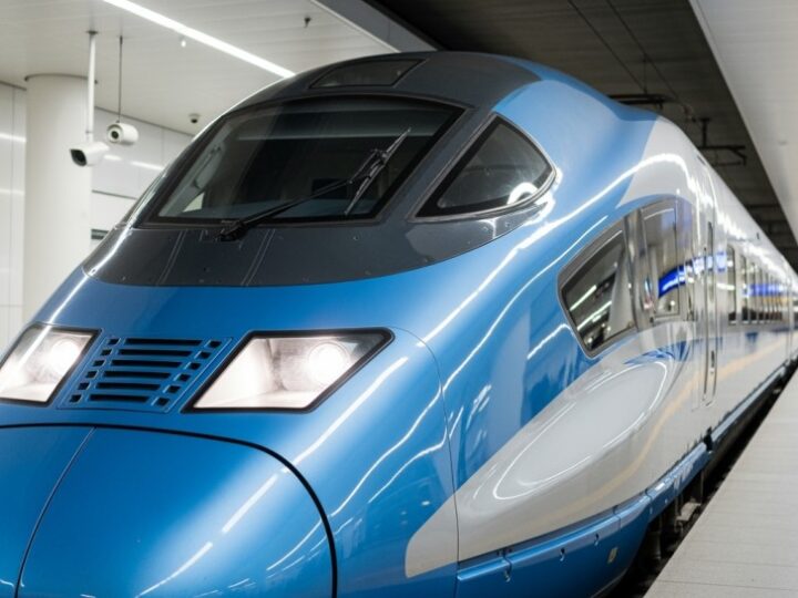Czeski Leo Express wprowadza rewolucję na trasie Warszawa-Kraków od marca 2026!