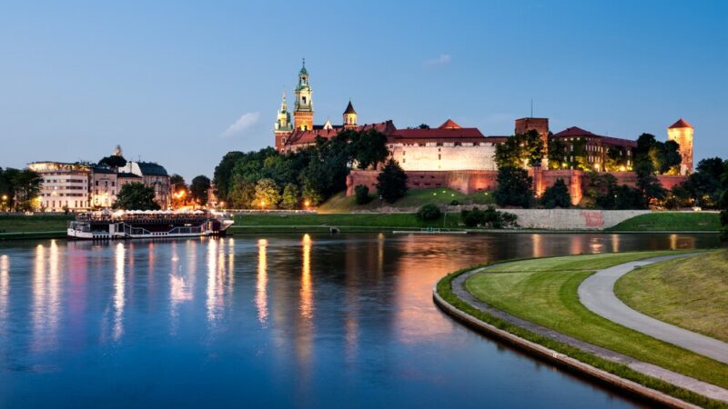 Kraków wciąż na liście UNESCO: Polityczne spekulacje i nieporozumienia wokół dziedzictwa kulturowego