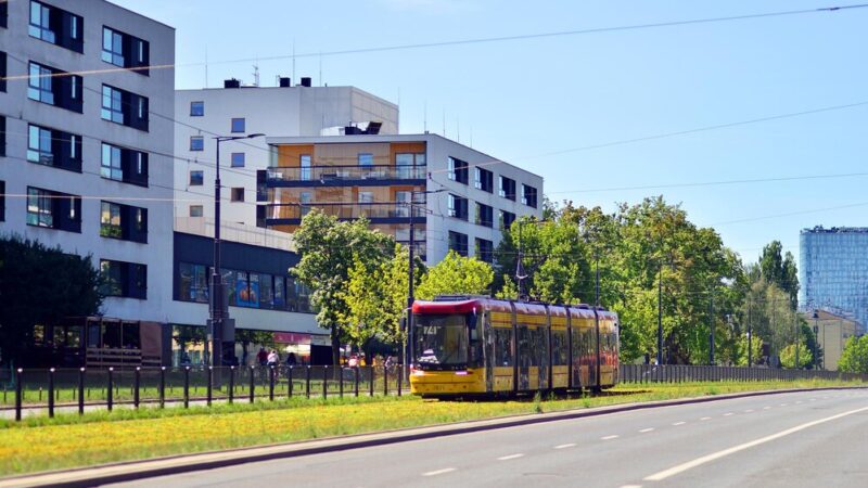 Kraków wprowadza nową erę tramwajów: nowoczesne pojazdy dla lepszej komunikacji!