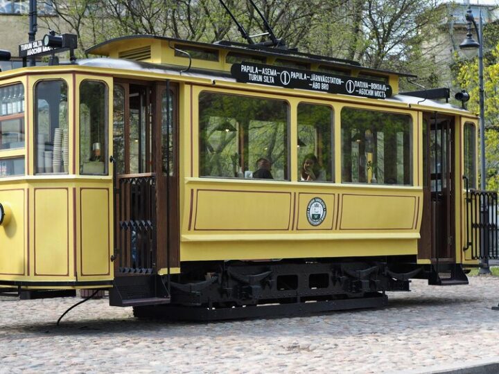 Zabytkowe tramwaje i mikrobusy na sierpniowy weekend w Krakowie!