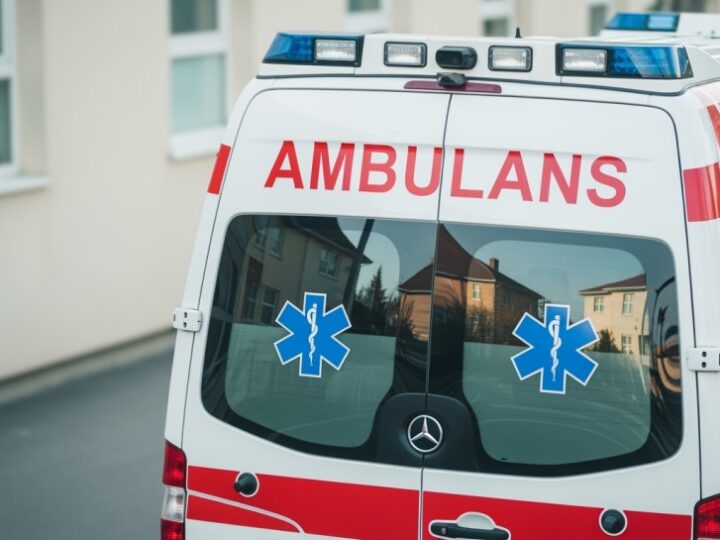 Tragedia w Krakowie: Żona wzywała pogotowie trzy razy, mąż zmarł w agonii