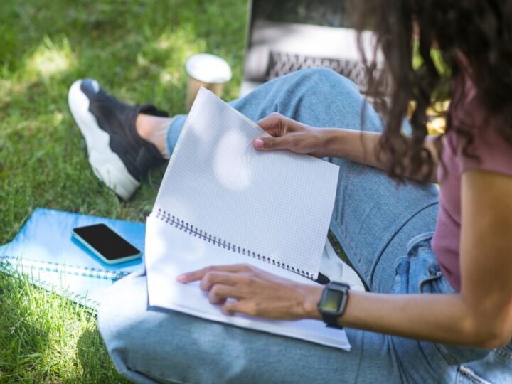 Burmistrz Wieliczki z uśmiechem w Żłobku: Nowe plany dla najmłodszych