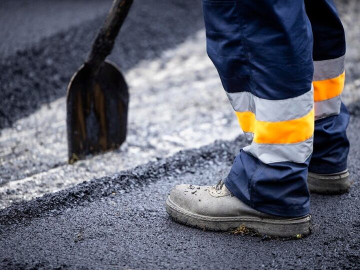 Utrudnienia na ul. Dobrego Pasterza: Miesięczna zmiana w organizacji ruchu!