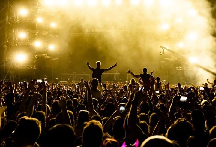 Magia tradycji i muzyki w Mietniowie: wyjątkowe spotkanie lokalnej społeczności