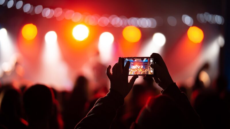 Muzyczna rewolucja w Krakowie: emocje i nowe brzmienia na scenie TAURON Areny