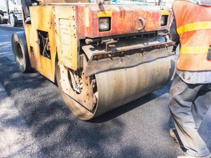 Nowa nawierzchnia i bezpieczeństwo na ulicy Prawocheńskiego!