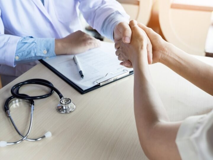 Kraków wprowadza darmowe szczepienia przeciwko krztuścowi w odpowiedzi na epidemię