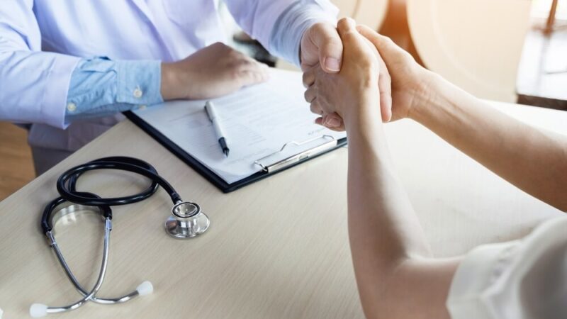 Kraków wprowadza darmowe szczepienia przeciwko krztuścowi w odpowiedzi na epidemię