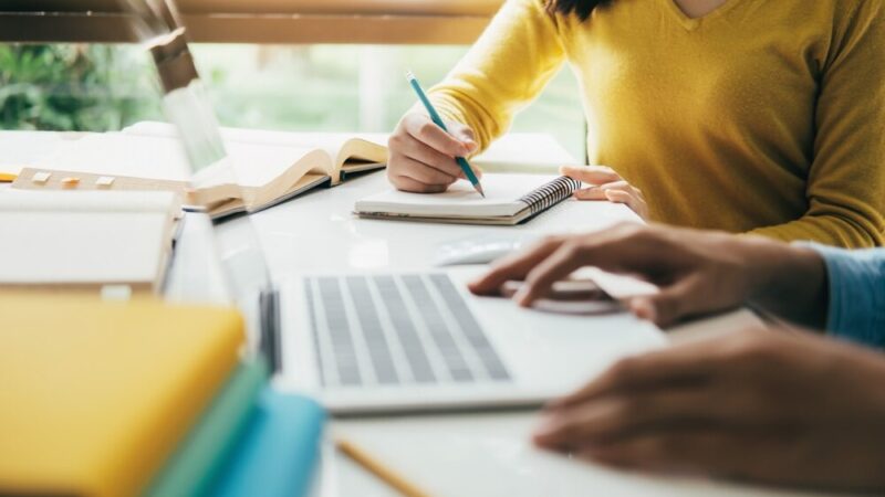 AI w klasie: Nowa era edukacji dla nauczycieli