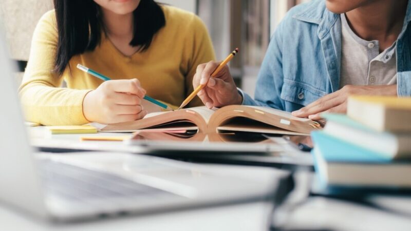 Otwarta lekcja sportowa w klasie 1a w Szarowie – sprawdź, co oferujemy!