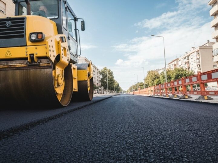 Nowe życie ulicy Tynieckiej: Modernizacja i objazdy na A4!