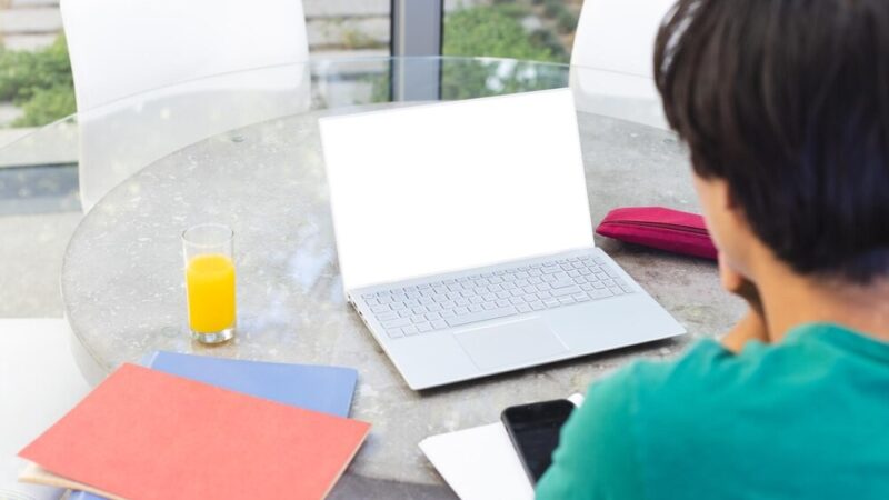 Kraków liderem w cyfrowej edukacji: uczniowie biją rekordy!