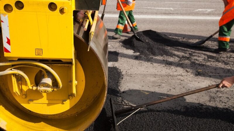 Utrudnienia na drodze gminnej w Łysokaniach: co musisz wiedzieć