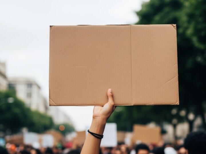 Nowa Huta: Ogień oporu przeciwko stanowi wojennemu