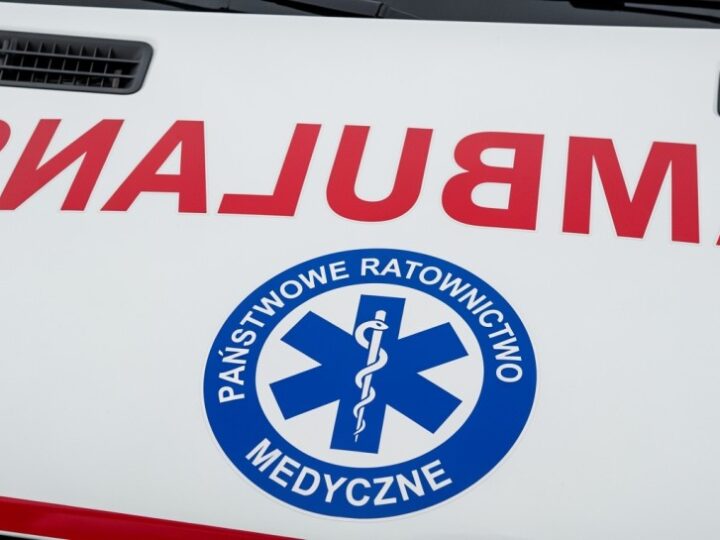 Policjant na medal: Bohaterska interwencja ratuje seniora na ulicy