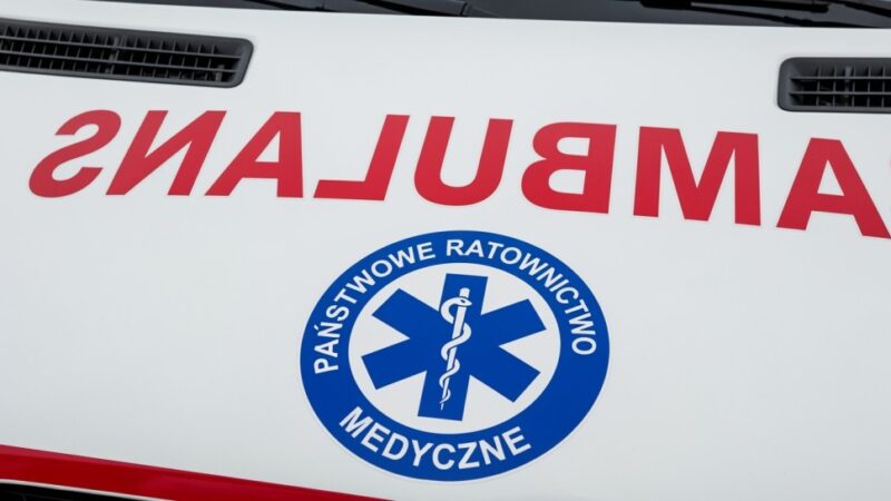 Policjant na medal: Bohaterska interwencja ratuje seniora na ulicy