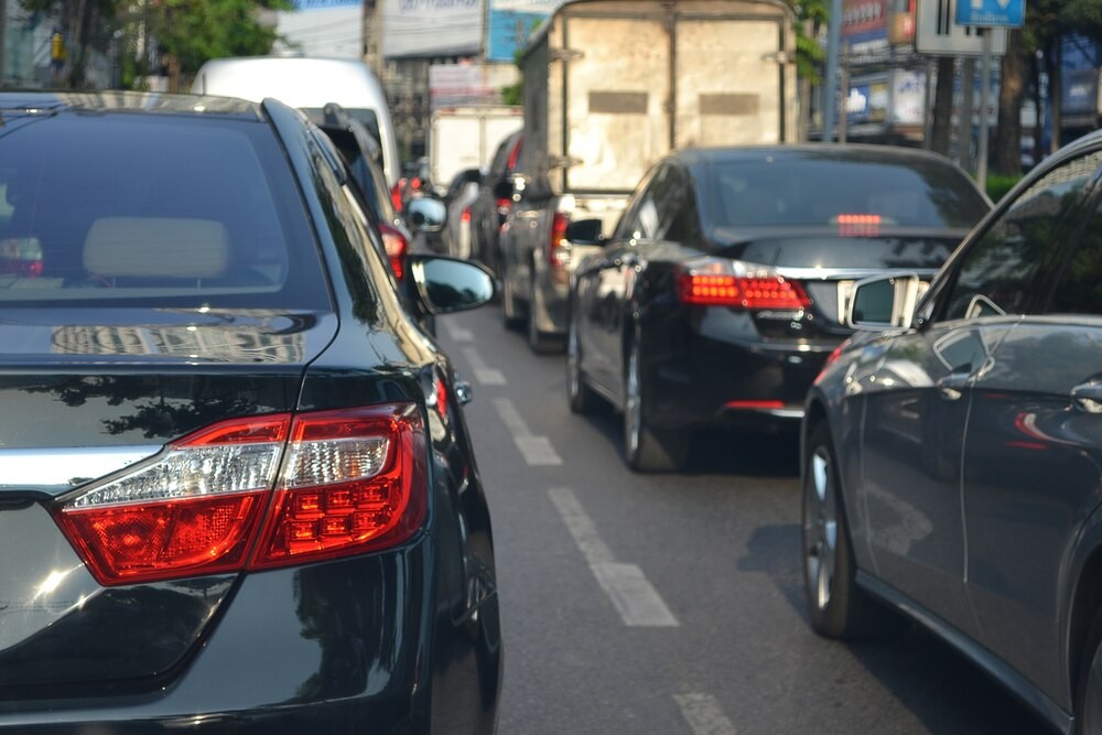 Utrudnienia w parkowaniu przed I Lisieckim Jarmarkiem Bożonarodzeniowym
