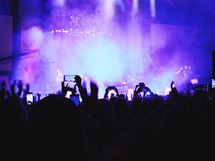 Świąteczne kolędy w nowym wydaniu z Mieczysławem Szcześniakiem