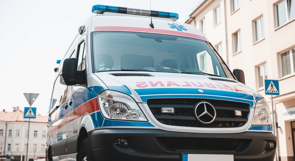 Zimowe niebezpieczeństwo: nie wchodź na zamarznięte zbiorniki wodne!