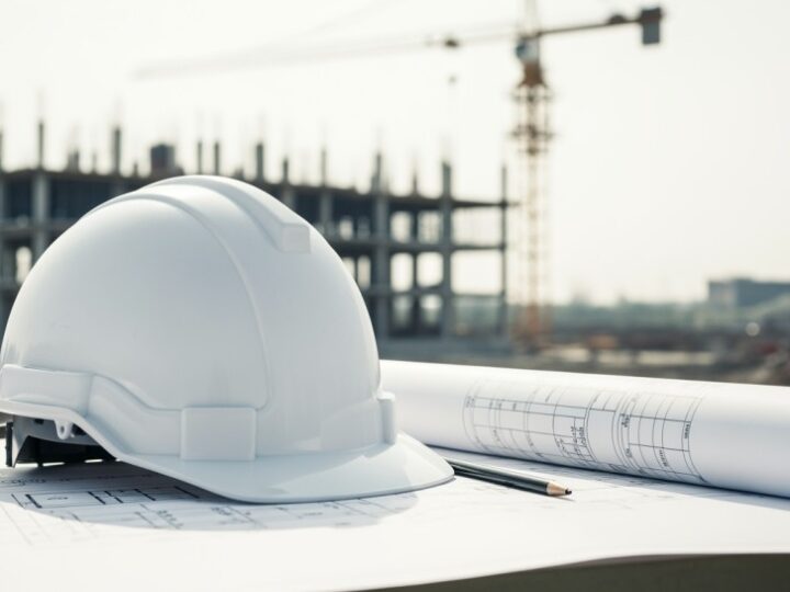 Czernichów odzyskuje blask: Renowacja zabytkowego muru zakończona sukcesem