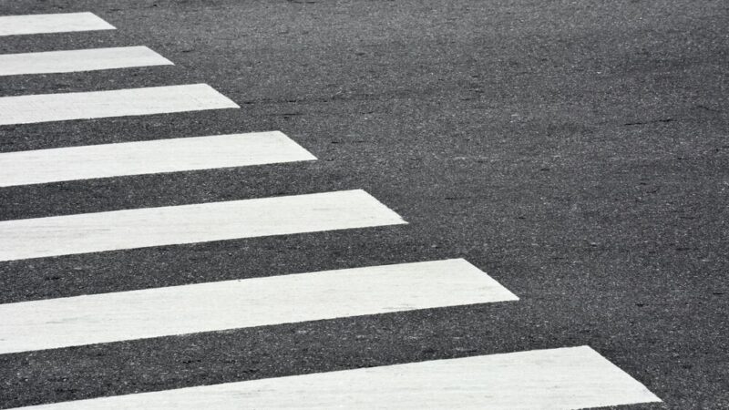 Małe kroki ku bezpieczeństwu – przedszkolaki uczą się od drogówki