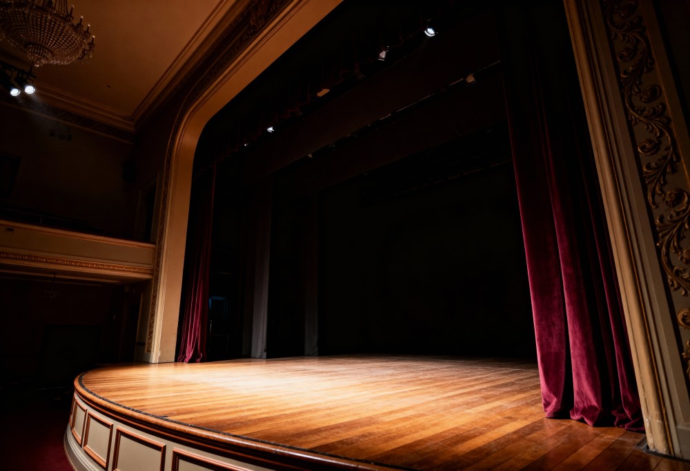 Dni Komedii dell’Arte: Odkryj 6 spektakli, które zachwycą!