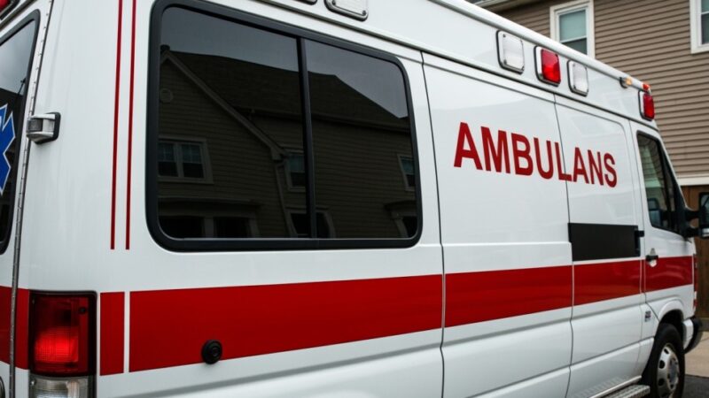 Bezpieczna zima w Szczucinie: Policja edukuje mieszkańców