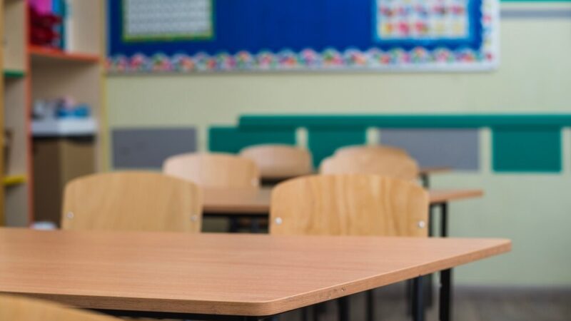 Młodzież w Krakowie uczy się, jak unikać zagrożeń w realnym i wirtualnym świecie