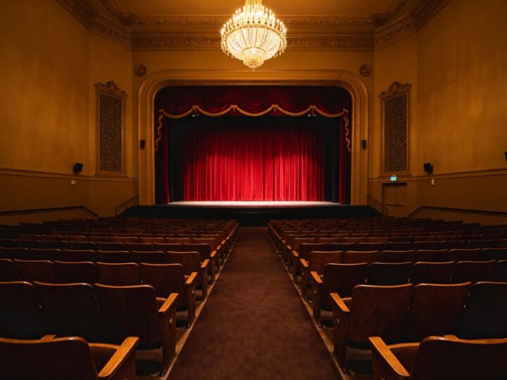 Teatr dla Wszystkich: Warsztaty dla Osób z Niepełnosprawnościami w Dniach Komedii dell’Arte