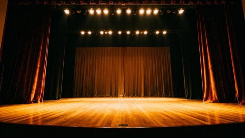 Emocjonalna huśtawka: miłość i zmagania na scenie NCK!