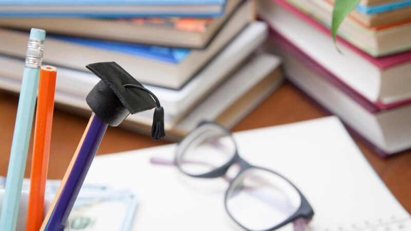 Bezpieczny Internet dla Młodych: Inicjatywy w Gorlicach