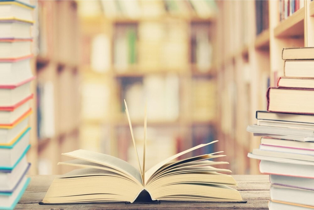 Kraków świętuje miłość do książek: laureaci konkursu „Czytelnik Roku 2025” wyróżnieni!