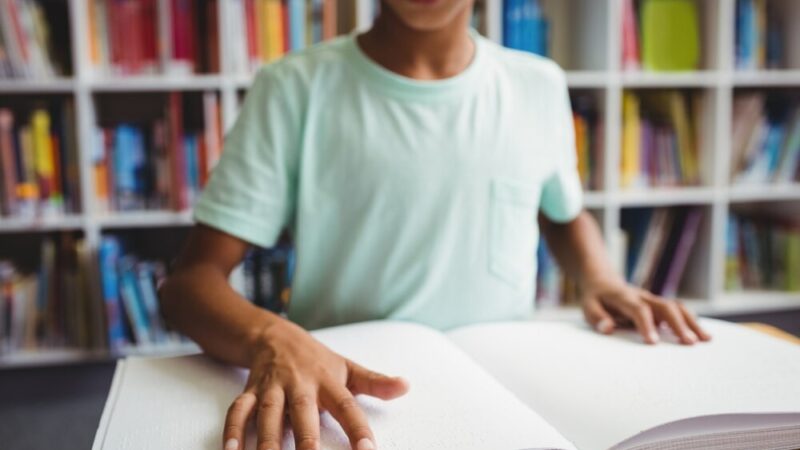 Edukacyjne Targi w Michałowicach: Młodzież na tropie przyszłości!