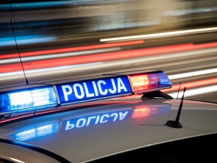 Sprzątaczka w rękach policji za kradzież bonów podarunkowych