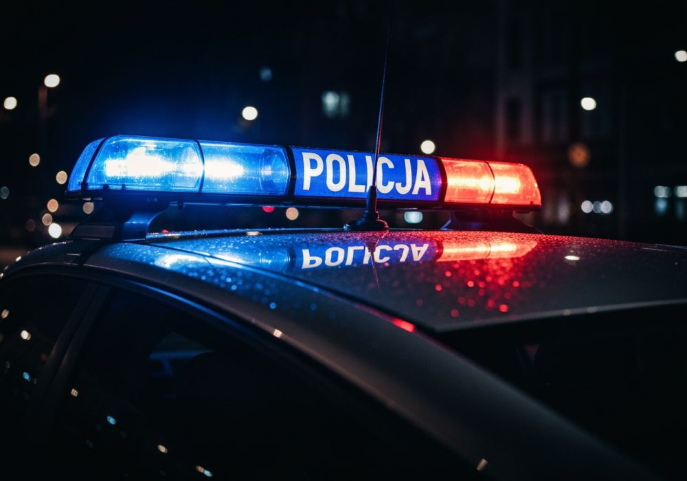 Oszust z Krakowa wciągnął młodych sprzedawców w pułapkę – wyłudził 30 000 zł!