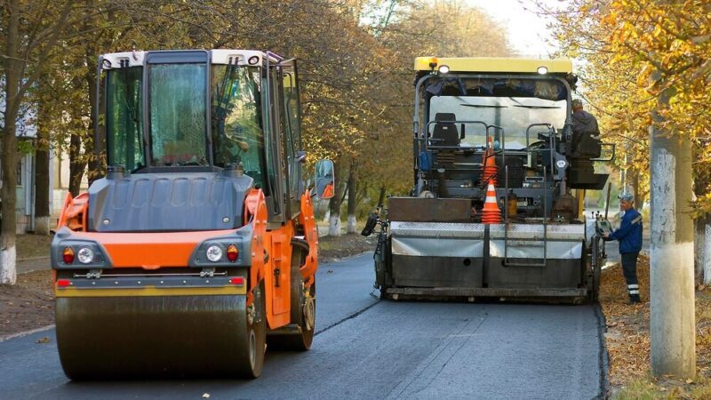 Nowe pobocza w Gminie Kocmyrzów–Luborzyca zwiększają bezpieczeństwo na drogach