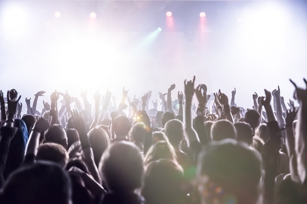 Emaus: Świąteczny Jarmark Pełen Radości i Tradycji w Zwierzyńcu