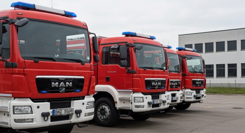 Syreny dla Pamięci: Wspólne Uczczenie Zmarłego Naczelnika OSP Trąbki