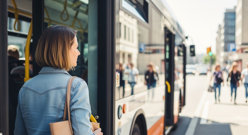 Nowa linia A60: Szybszy dostęp z Czernichowa do Krakowa!