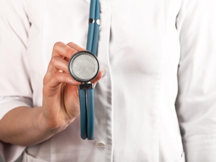 Młodzież w akcji: Powiatowe Zawody Pierwszej Pomocy w Wieliczce