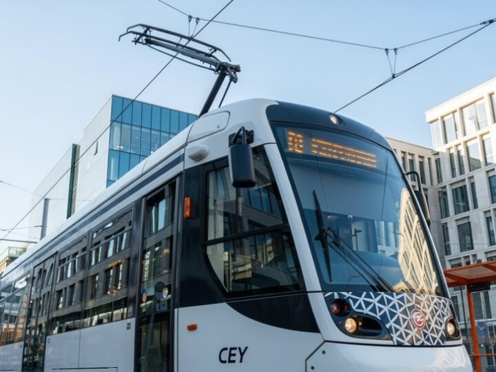 Mistrzejowice na horyzoncie: ważny etap prac w tunelu tramwajowym!